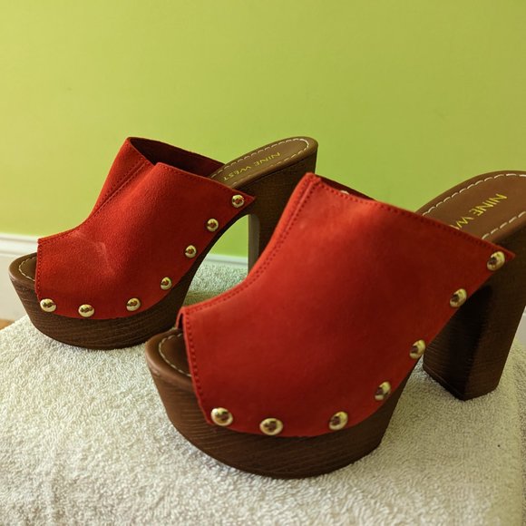 Nine West Unused Bright Brick Red Orange Platform Clogs Sz 6 - Picture 4 of 5